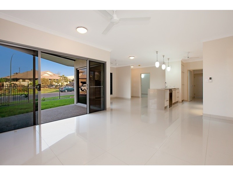 1/30 Matla Crescent, Lyons NT 0810