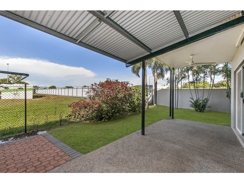 5/5 St John Court, The Gardens NT 0820