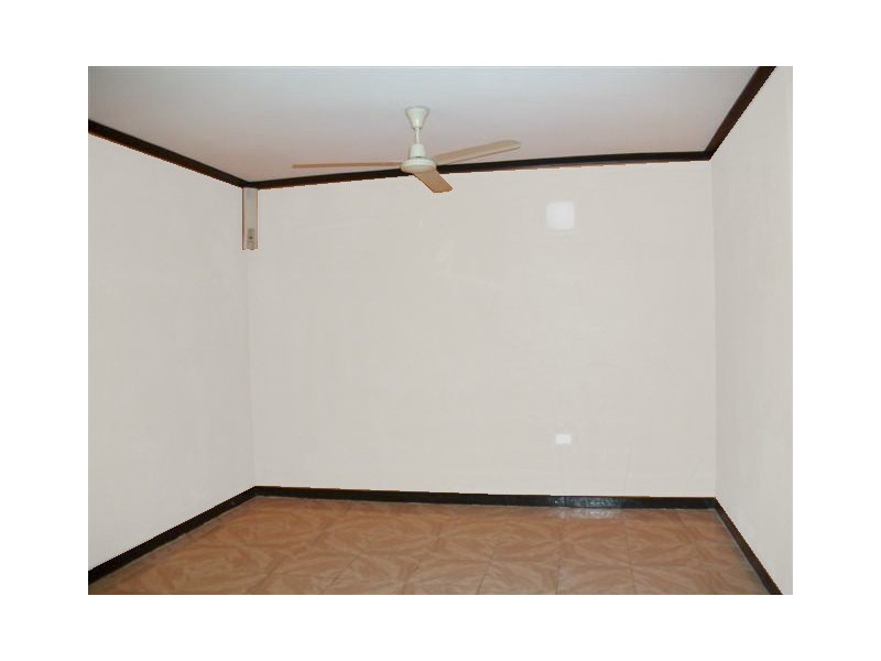 17 Kafcaloudes Crescent, Moulden NT 0830