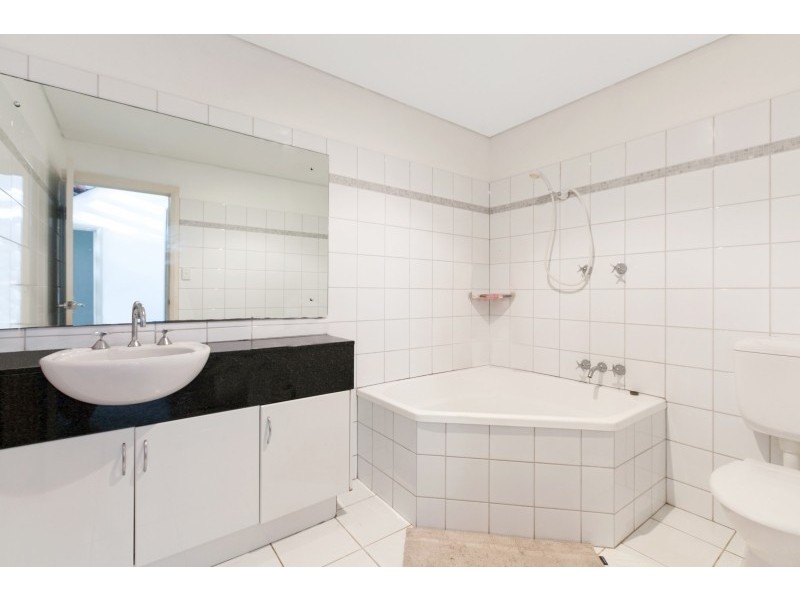 2/8 Gardens Road, The Gardens NT 0820