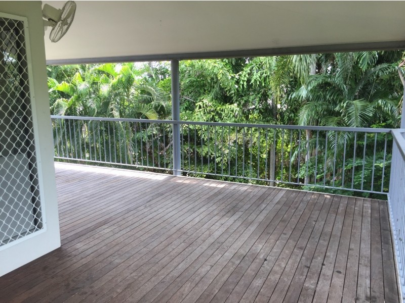 18 Woodlake Boulevard, Durack NT 0830