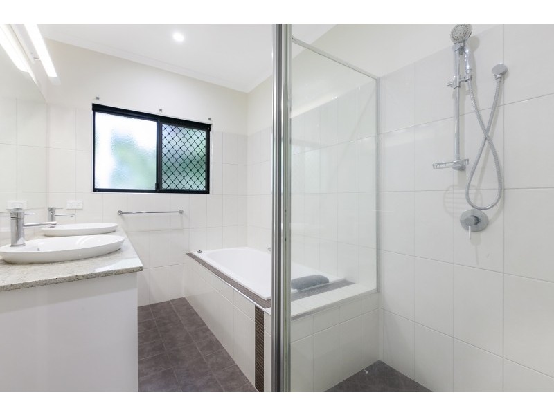 2/12 Goodall Court, Rosebery NT 0832