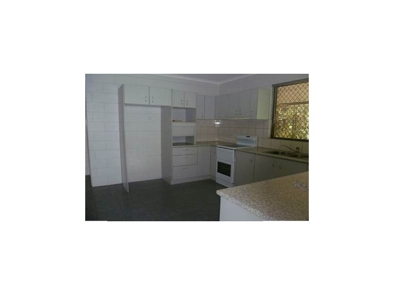 27 Bombax Street, Moulden NT 0830