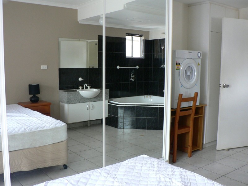 80/21 Cavenagh Street, Darwin NT 0800
