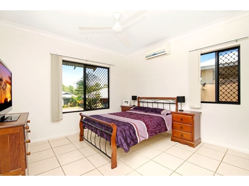 8 Bowrey Crescent, Farrar NT 0830