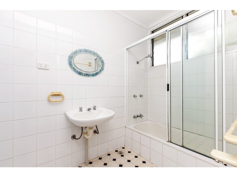 12 Livistona Road, Karama NT 0812