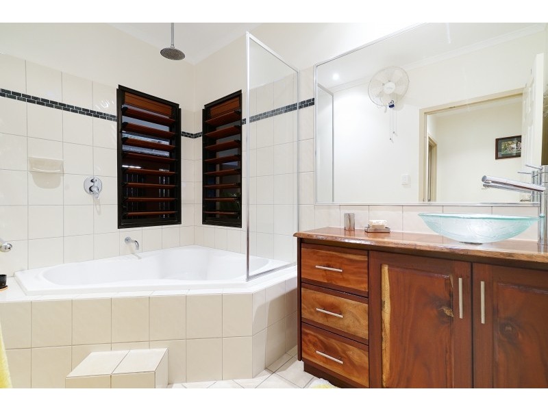 1 Birripa Court, Rosebery NT 0832