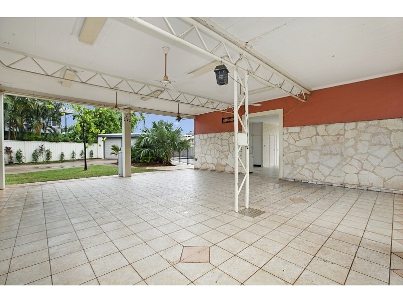 1 Cedar Street, Nightcliff NT 0810