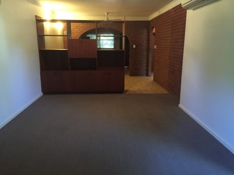 2/6 Abbott Crescent, Malak NT 0812