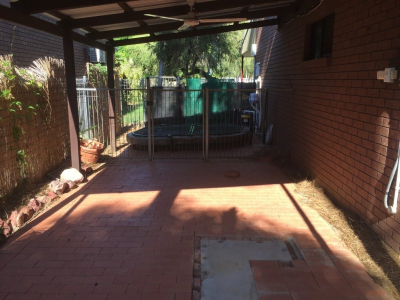 2/6 Abbott Crescent, Malak NT 0812