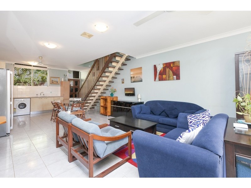 2/16 Floyd Court, Coconut Grove NT 0810