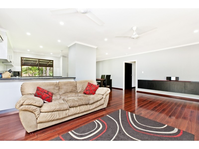 30 Woodcote Crescent, Girraween NT 0836