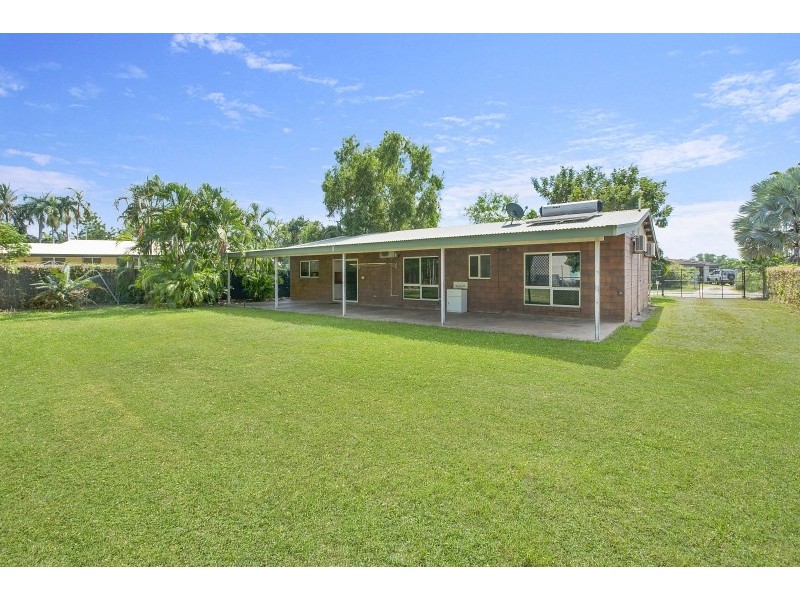 20 Zenith Cresent, Woodroffe NT 0830