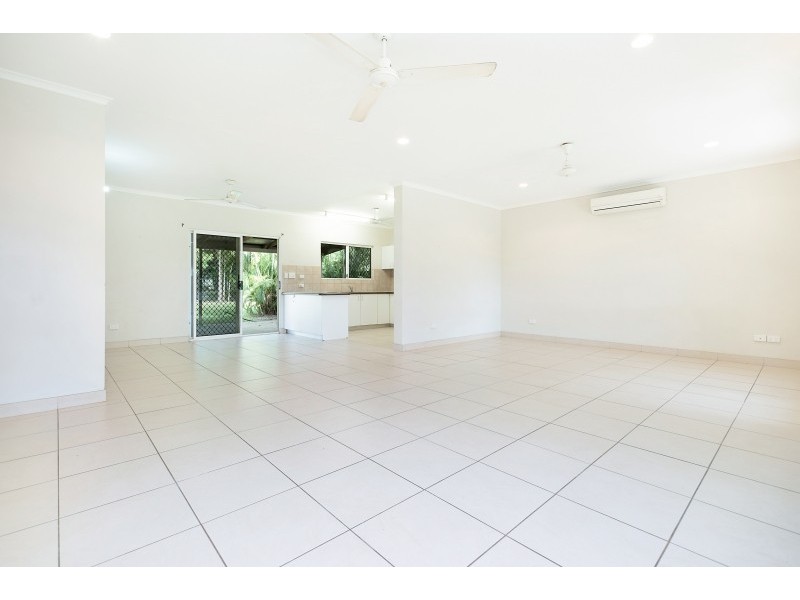 20 Zenith Cresent, Woodroffe NT 0830