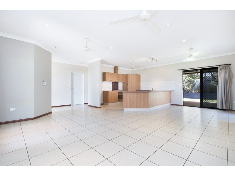 11 Inverway Circuit, Farrar NT 0830