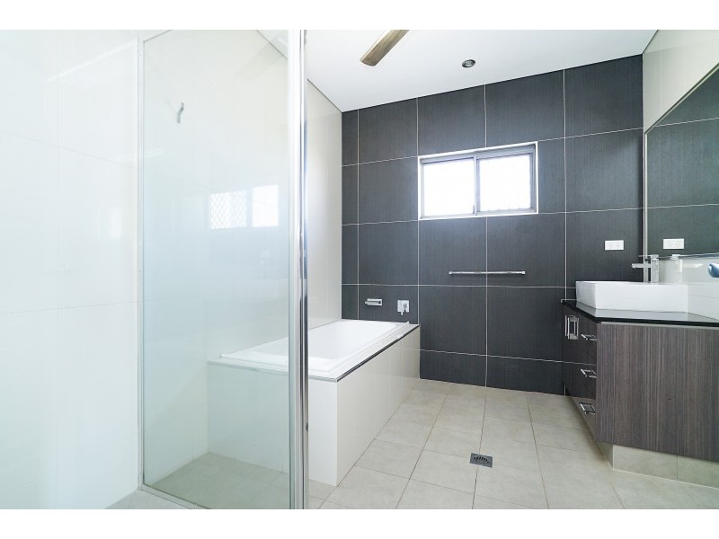 17 Melbourne Street, Johnston NT 0832