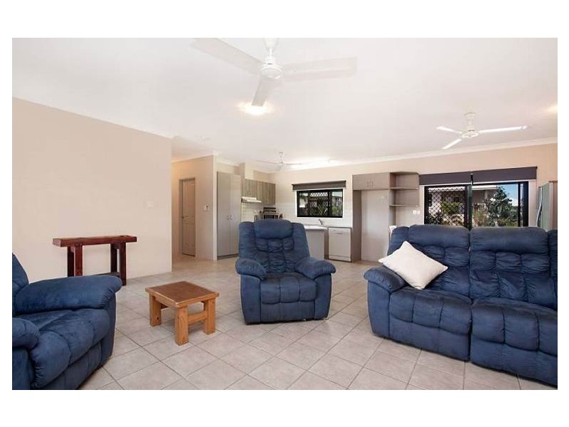 22 Catt Crescent, Farrar NT 0830