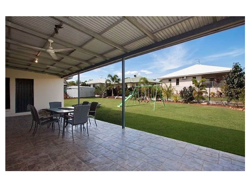 22 Catt Crescent, Farrar NT 0830