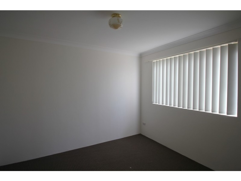 2/120 Railway Street, Granville NSW 2142