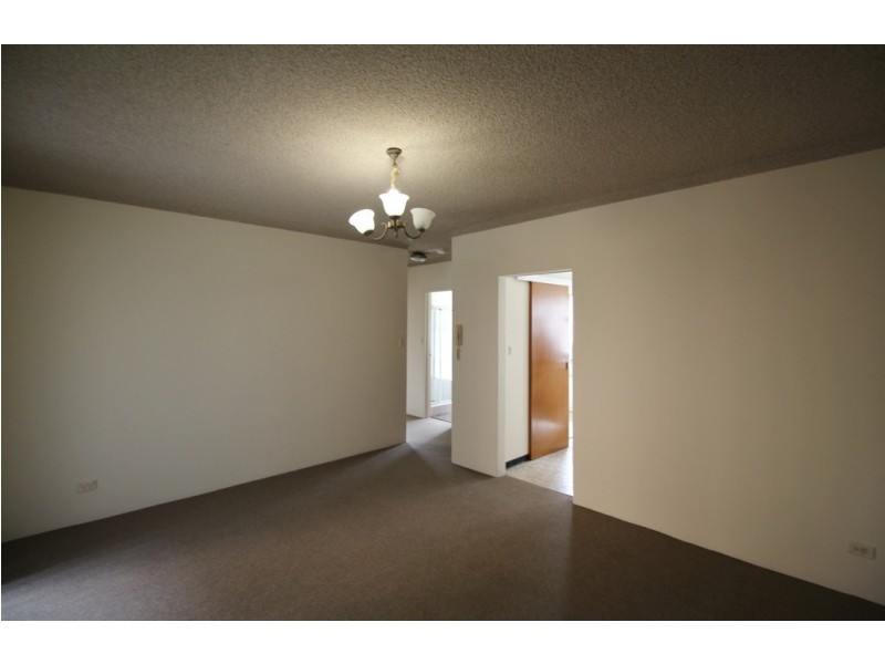 1/10 Queens Avenue, Parramatta NSW 2150