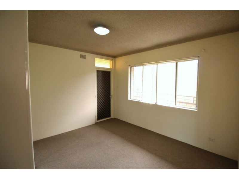 1/10 Queens Avenue, Parramatta NSW 2150