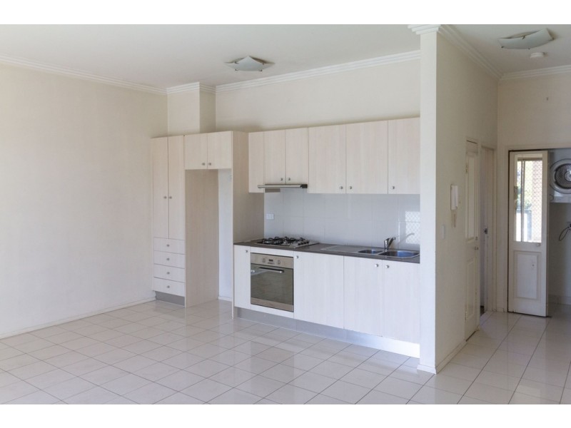 1/38 Briens Road (entrance via Kliens Road), Northmead NSW 2152