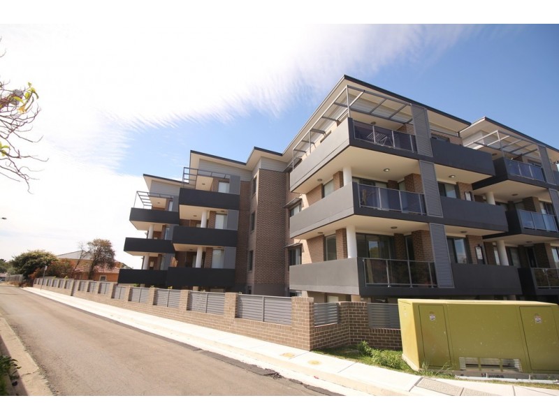 17/2-4 Belinda Place, Mays Hill NSW 2145