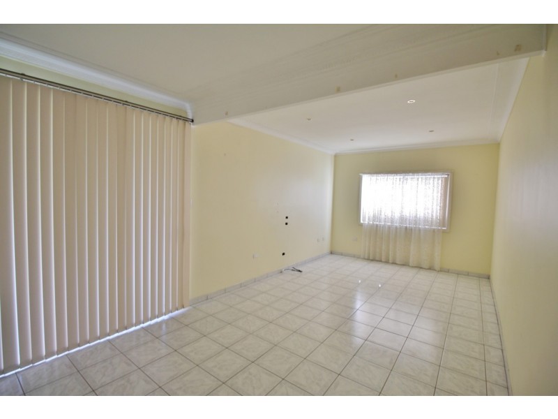 13 Clifton Street, Blacktown NSW 2148