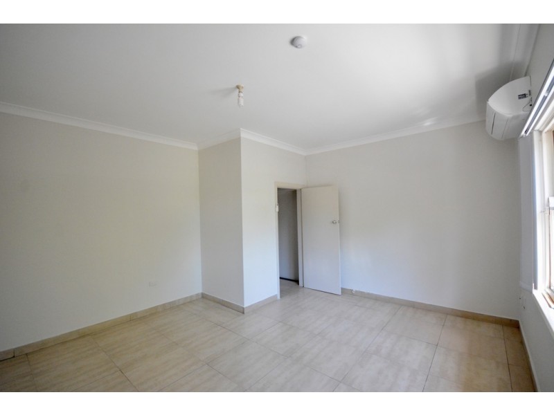 10/12 Dellwood Street (located above Post Office), South Granville NSW 2142