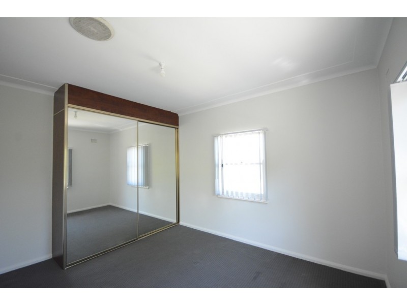 10/12 Dellwood Street (located above Post Office), South Granville NSW 2142