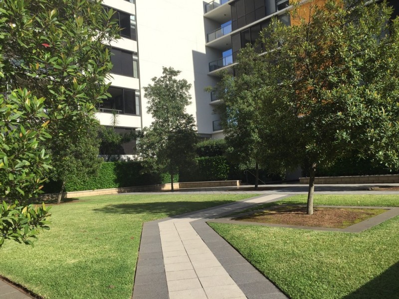 206/7 STERLING CIRCUIT, Camperdown NSW 2050