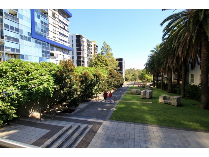 206/7 STERLING CIRCUIT, Camperdown NSW 2050