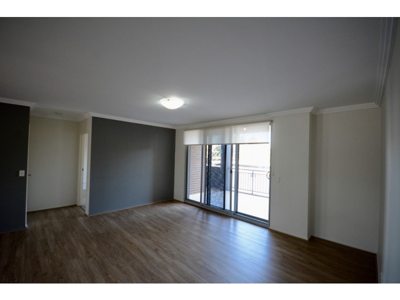 16/4-10 BENEDICT COURT, Holroyd NSW 2142