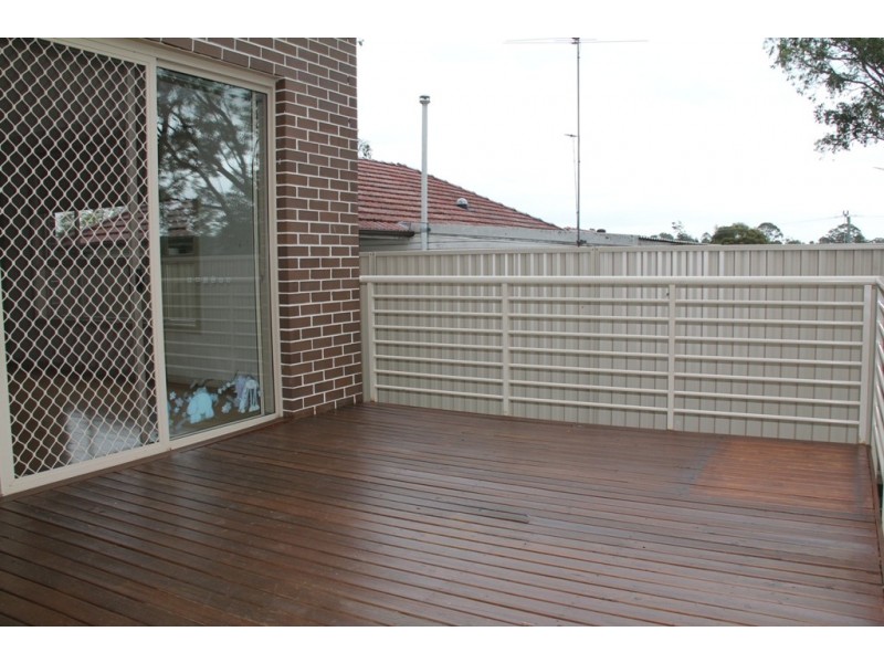 61A Burrabogee Road, Toongabbie NSW 2146