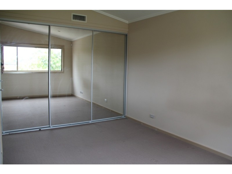 61A Burrabogee Road, Toongabbie NSW 2146