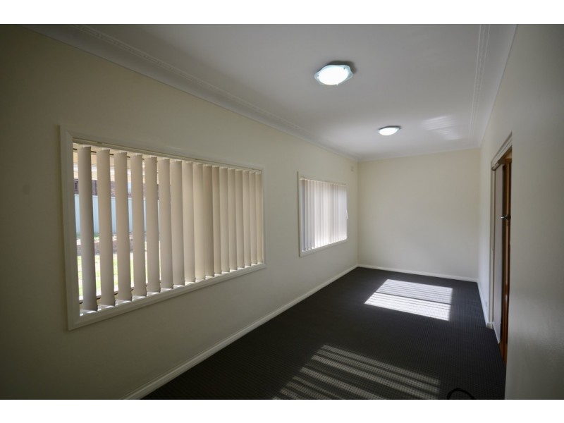 91 Pitt Street, Merrylands NSW 2160
