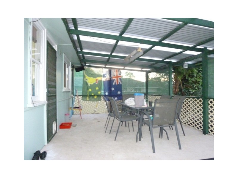 21 ADRIAN AVE, Lurnea NSW 2170