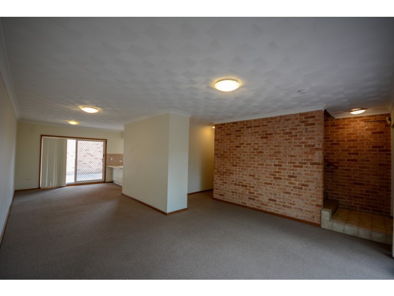 1/8 Coleman Ave, Carlingford NSW 2118