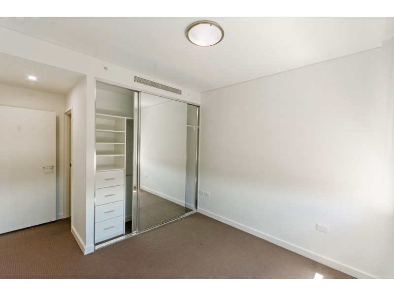 6806/1A Morton Street, Parramatta NSW 2150
