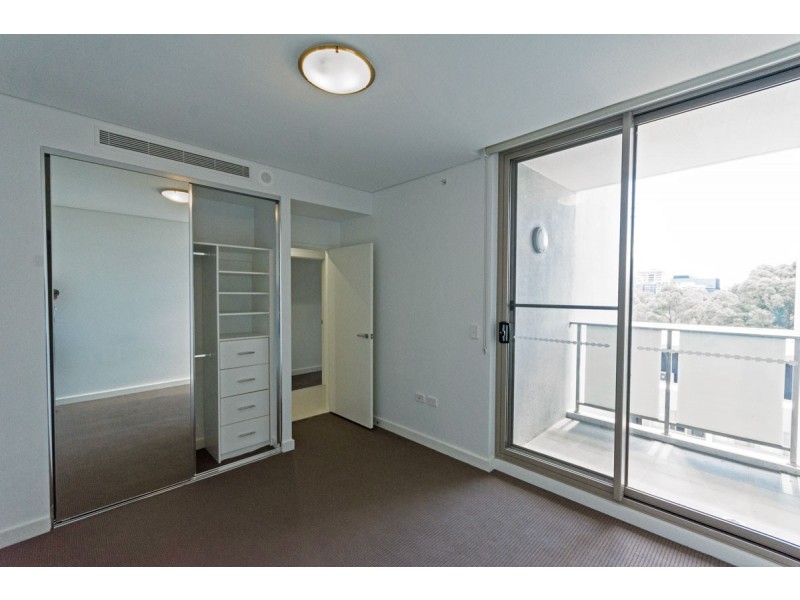 6806/1A Morton Street, Parramatta NSW 2150