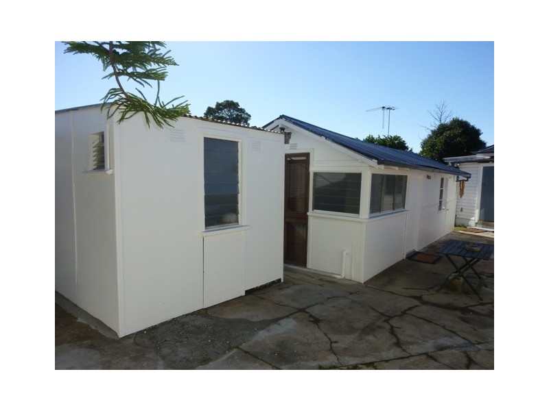 218A BURNETT STREET, Mays Hill NSW 2145