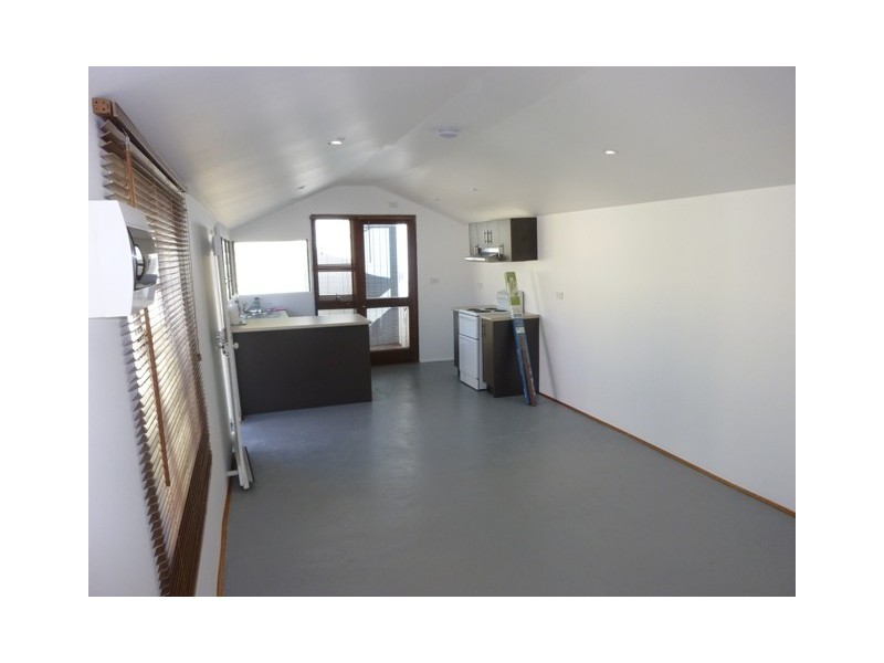 218A BURNETT STREET, Mays Hill NSW 2145