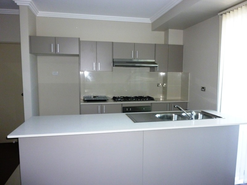 9/328 WOODVILLE ROAD, Guildford NSW 2161