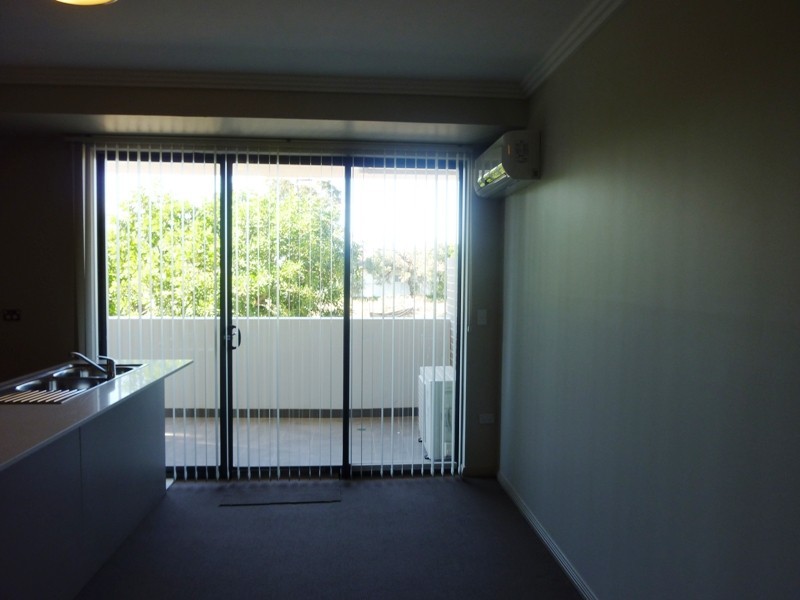 9/328 WOODVILLE ROAD, Guildford NSW 2161