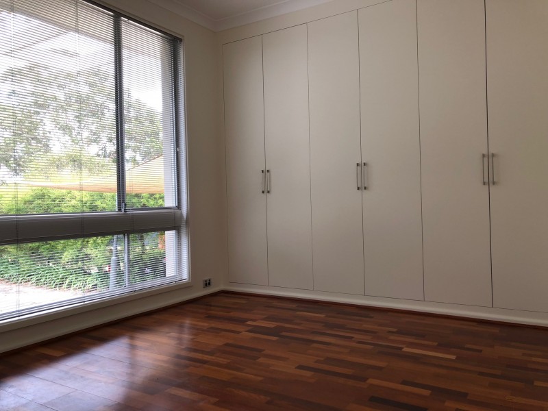 4 Robyn Street, Northmead NSW 2152