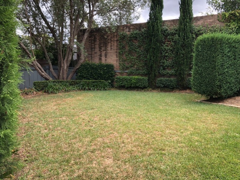 4 Robyn Street, Northmead NSW 2152