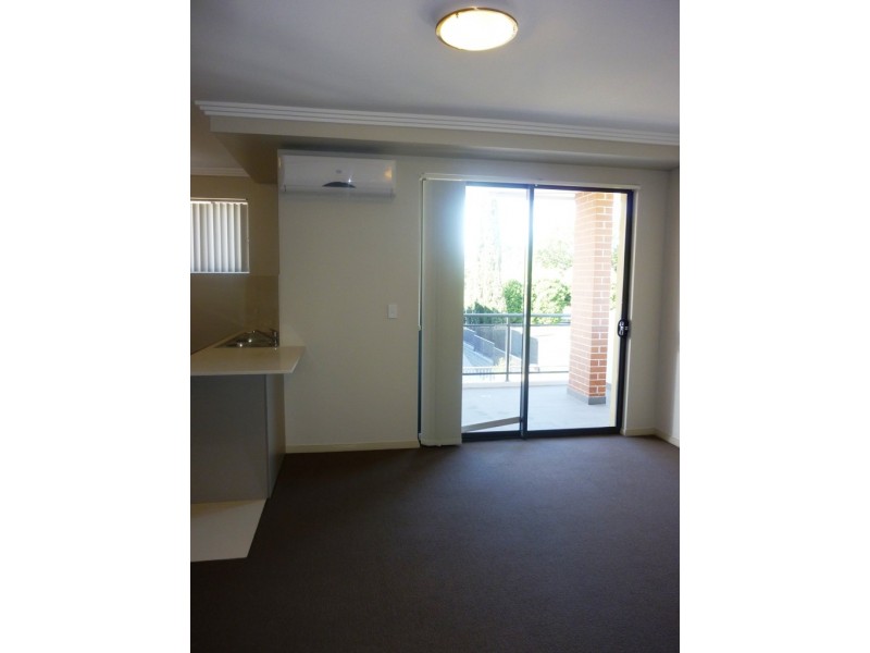 21/328 Woodville Road, Guildford NSW 2161