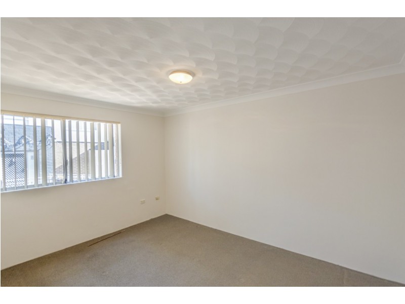 2/1-3 Torrens Street, Merrylands NSW 2160