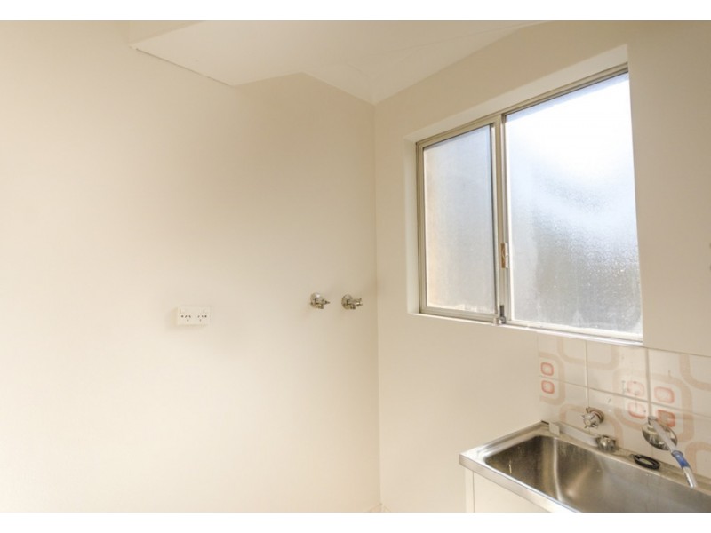 2/1-3 Torrens Street, Merrylands NSW 2160