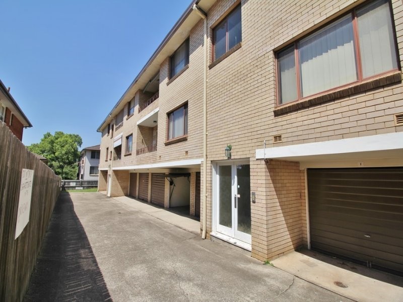 6/12 Allen Street, Harris Park NSW 2150